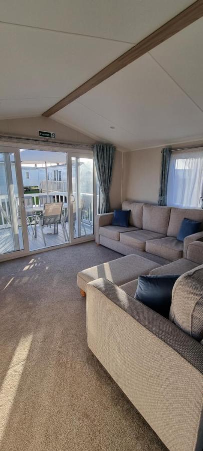 Parkview Caravan California Cliffs Great Yarmouth Exterior photo